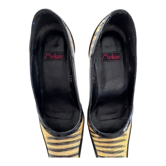 Made in Spain: Elegant Black and Cream Snakeskin patent leather heels. - Picture 4 of 9